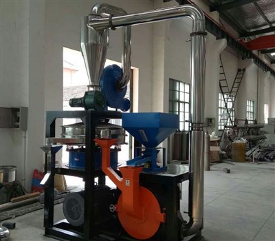 Plastmasas pudeļu dzirnaviņas