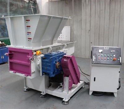 Mobilais smalcinātājs ar vienu vārpstu